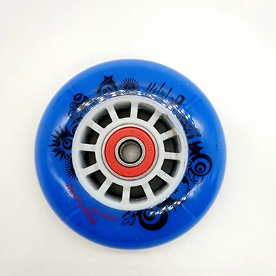 Роликовые колеса Скейт колеса 80 мм 8 шт./лот - Цвет: blue with bearing