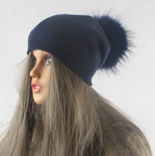 Осенне-зимняя Шапка-бини с помпоном, женская вязаная шерстяная шапка Skullies, повседневная женская шапка с помпоном из натурального меха енота - Цвет: dark blue fur pom