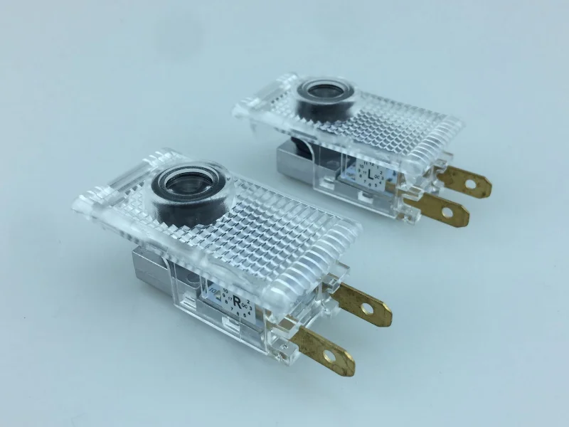 

LED Car Door Projector Logo Emblem Laser Shadow Welcome Light For Opel Insignia BUICK LACROSSE Lamp In The Door Car Styling