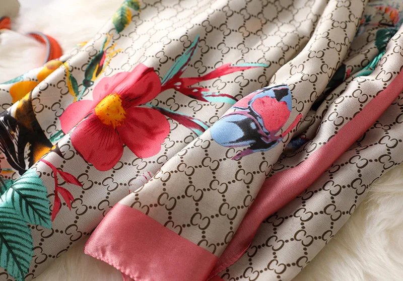 Женский шарф летний цветочный Шелковый шарф с рисунком весна и осень дикая негабаритная шаль Европа и Америка дикое пляжное полотенце