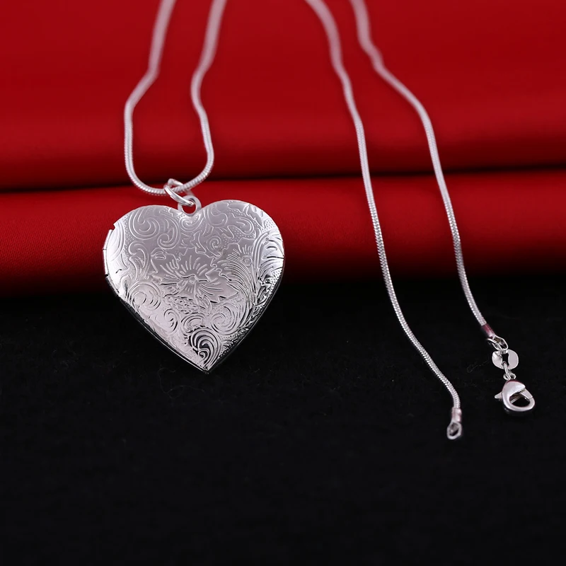 Valentine Lover Gift Heart Love Carved Charm Print Photo Frames Can Open Locket Heart Pendants Necklaces