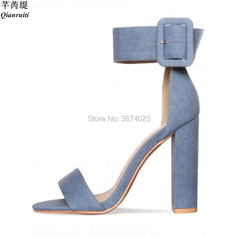 Qianruiti Sandalias Feminino женские ботильоны на ремешке с большой пряжкой синие джинсы