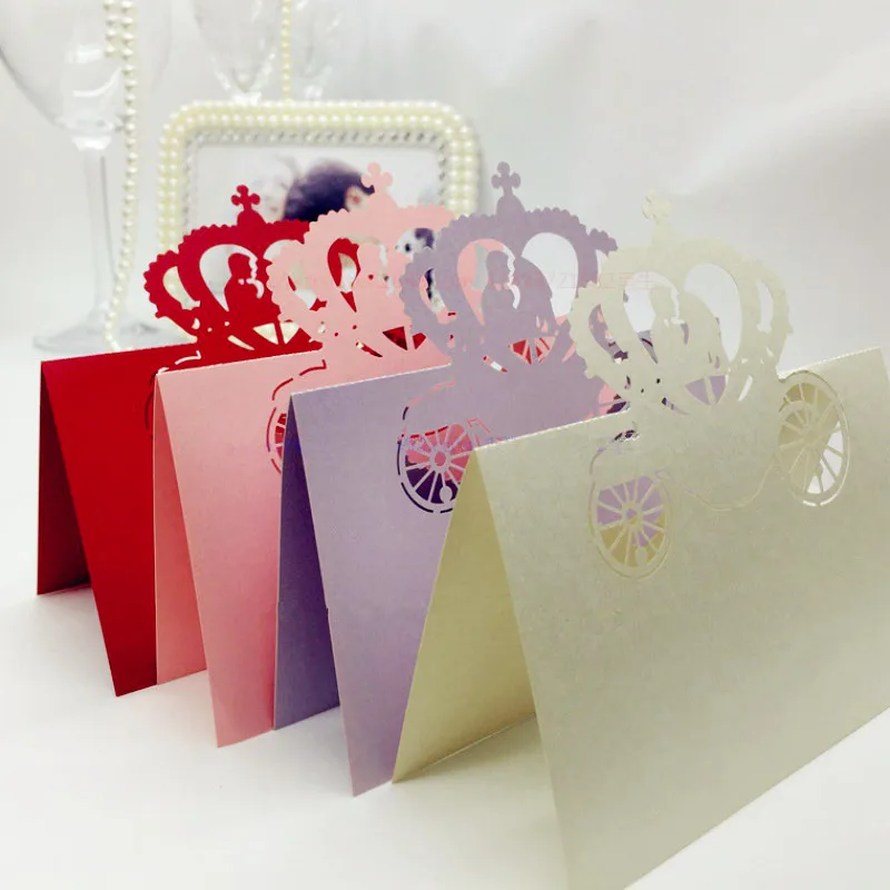 

100 pcs crown table card Laser Cut Lace Crown Paper Place Name Seat Card Wedding Birthday Party Invitation Table Decoration 6z