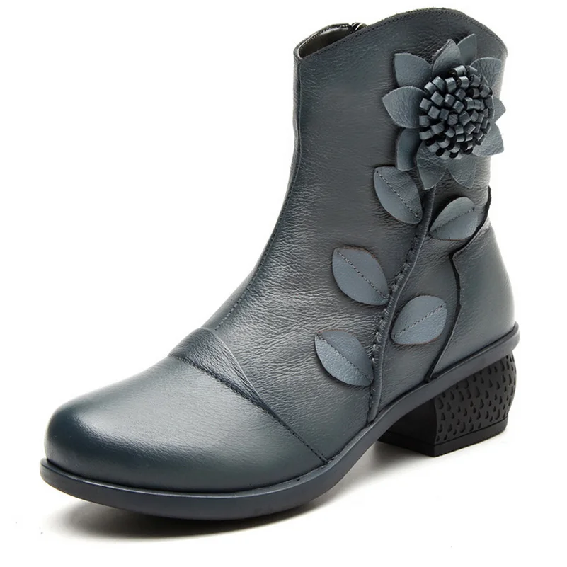 Элегантные ботинки из натуральной кожи; Весна Осень Зима; модные ботинки на квадратном каблуке средней высоты с цветочным узором; Цвет черный, серый; повседневные женские ботинки - Цвет: Grey