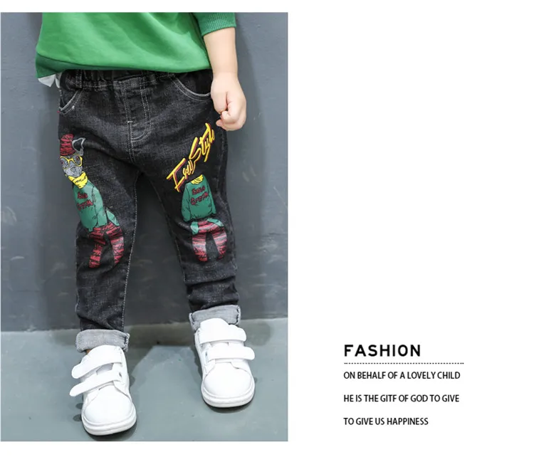 Boys pants new baby jeans spring and autumn children's Korean version of the tide children's slim trousers