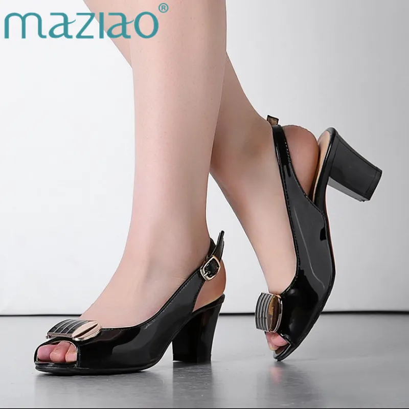 medium high heel shoes