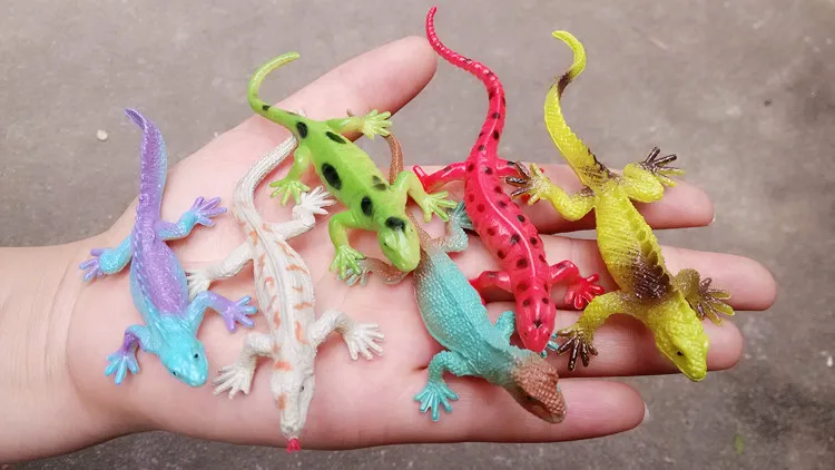 Gecko Kadal Reptil Kecil Colorful Simulasi Model Hewan Mainan