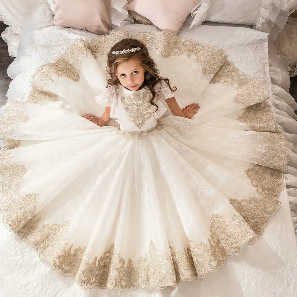 

Flower Girl Dresses O-neck Appliques Short Sleeves Ball Gown Pageant Dresses Communion Gown for Wedding Custom Made Vestido