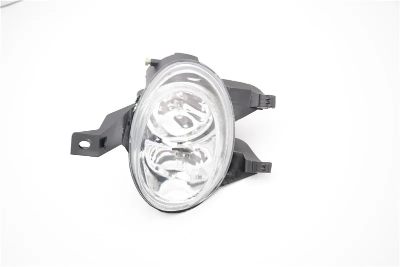 

1Pcs Auto Parts Bumper Fog Lamp Front Fog Light Right Side For Peugeot 206 206CC 1999-2005