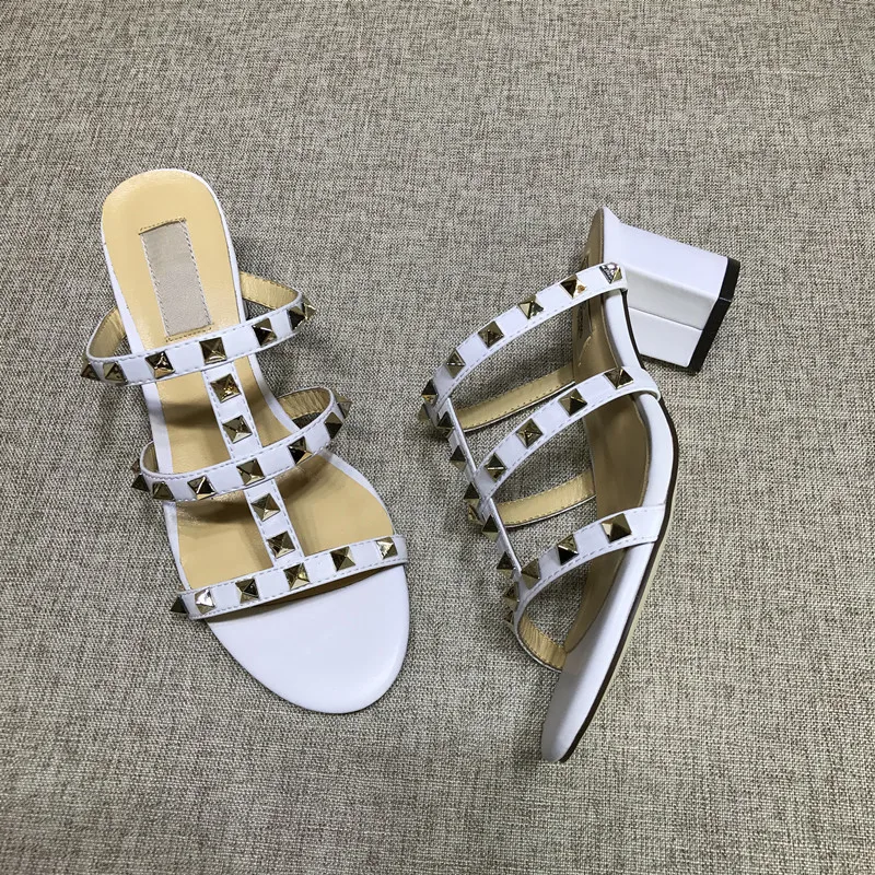 

2018 Hot Summer Shoes Woman Slides Leather Med Square Heels Rivet Design Slippers Concise Punk Sexy Tipe Slippers Shoes Woman