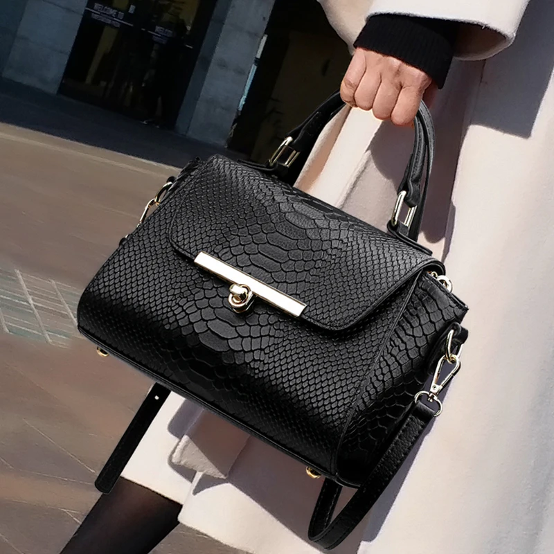 

New Women's Designer Handbag 2019 Crocodile Pattern Quality leather Women bag Big Tote Shoulder Crossbody Bags high quality