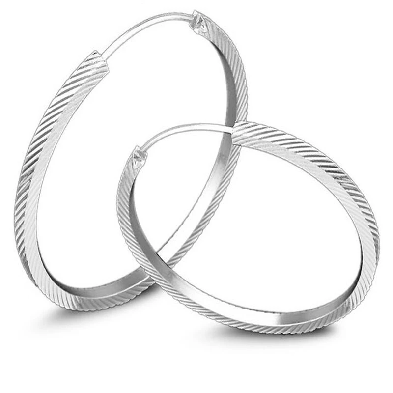 

XIYANIKE New Arrival Big Brand 925 Sterling Silver Hot Sale Round Twill Hollow Earrings For Women Gift Oorbellen Brincos VES6563