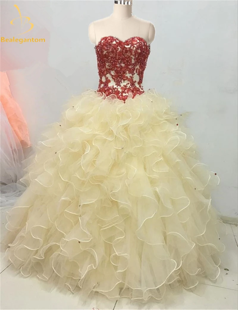 

Bealegantom Sweetheart Ball Gowns Quinceanera Dresses 2017 Appliques Beaded Lace Up Sweet 16 Dresses Vestidos De 15 Anos QA1163