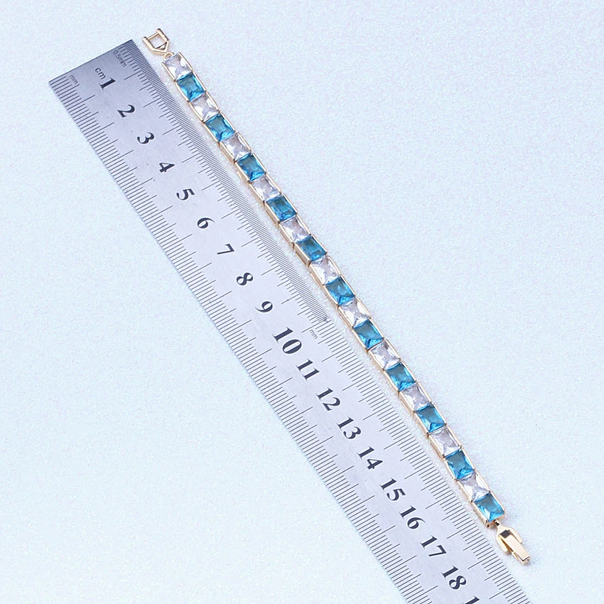 H0008F3