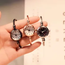 Reloj de pulsera creativo a la moda para mujer, relojes de pulsera de diseño elegante Vintage para mujer, número Simple, reloj femenino, envío directo