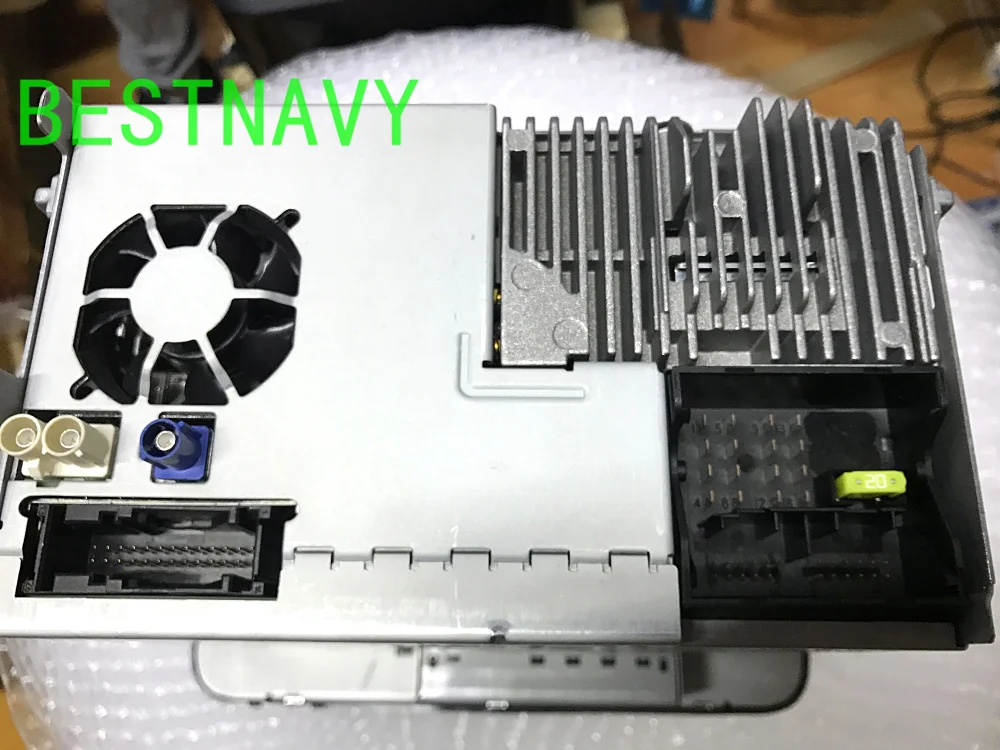 Cheap Original NEW Car Navigation RNS510 radio LED display modules for V W Golf Passat Skoda RNS510 DVD Player 3CD 035 682 A/B Version 3