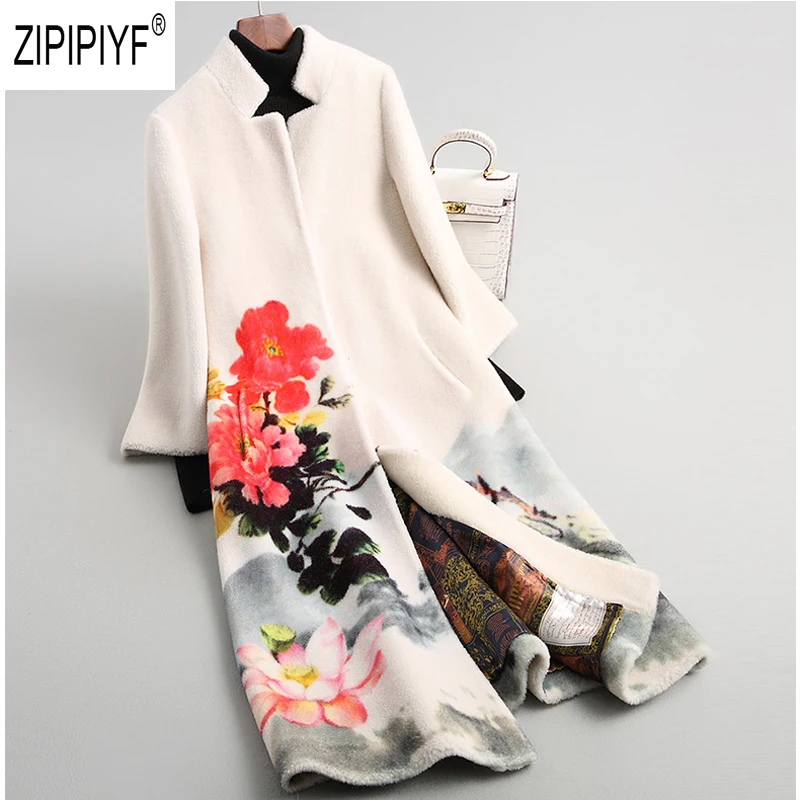 

Unique Design Fashion Women 2019 Winter Long Coats Velvet Floral Three Quarter Sleeve Stand Neck Coats Fashion Coats Z2032