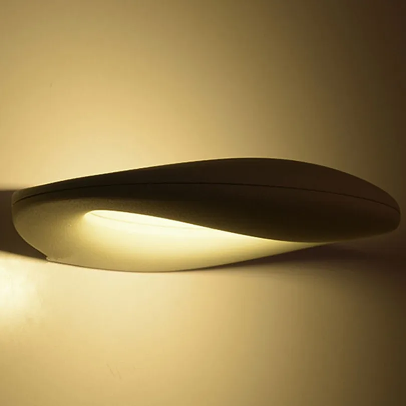 

Modern Simple Aluminium Acrylic Led Wall Lamp Unique UFO Design Exotic Bedroom Led Wall Light Creative Foyer Led Wall Lighting