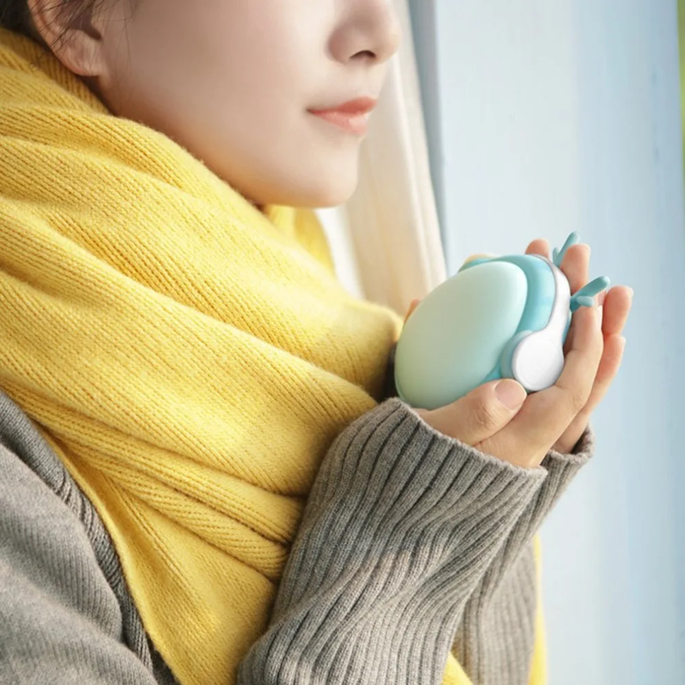 

New Portable 2 in 1 USB Rechargeable Protable Device Handwarmer 6000mAh Power Bank Compact Size