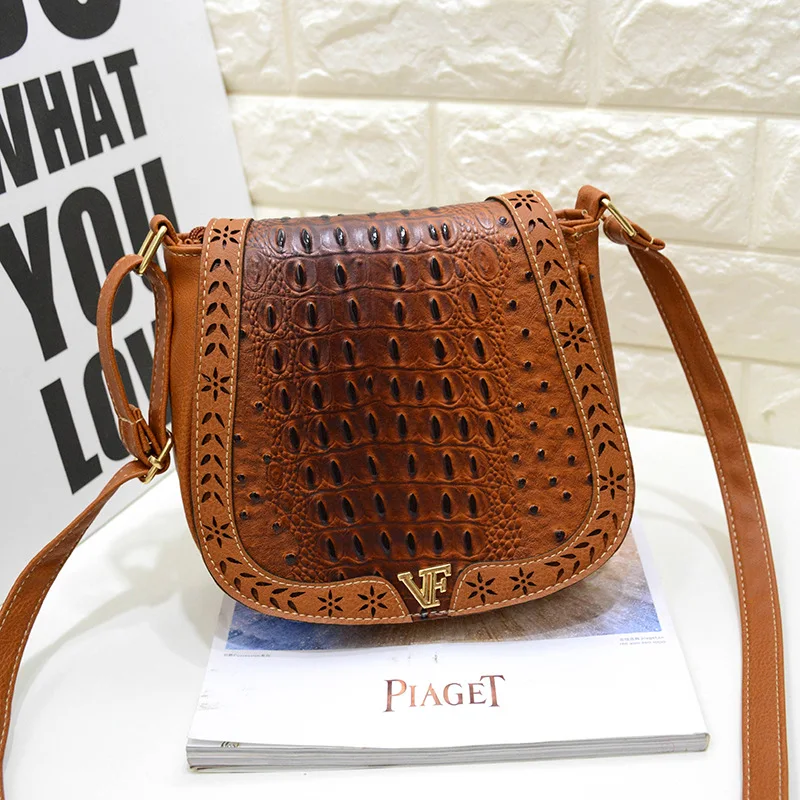 

Crocodile Grain Shoulder Bag 2019 New Women Handbag Vintage Ladies Messenger Bag High Quality Purse Clutch Ladies Hand Bags Tote