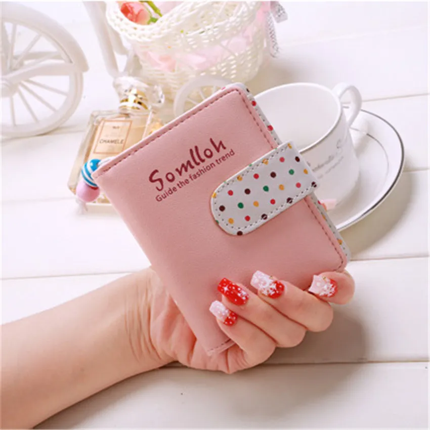 

New lady Korean version of the cute wave point wallet zipper short ladies wallet