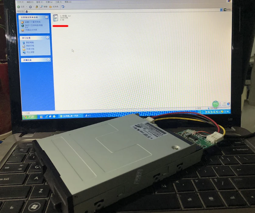 1.44 ميجابايت 3.5 \ 1.44 ميجابايت 3.5 \