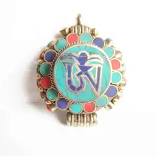 TGB157 тибетская мантра Ом молитвенная коробка амулет Белый Металл Медь инкрустированные красочный камень двухслойный чехол