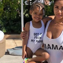 Купальники с принтом алфавита; Семейные комплекты; Купальники для маленьких девочек; цельный купальник для маленьких девочек