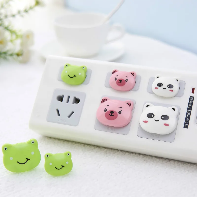 

6Pcs/Set Plastic Power Socket Hole Protective Cover Baby Kids Safety Cartoon Anti Electric Outlet Plug Proof Safety Protector