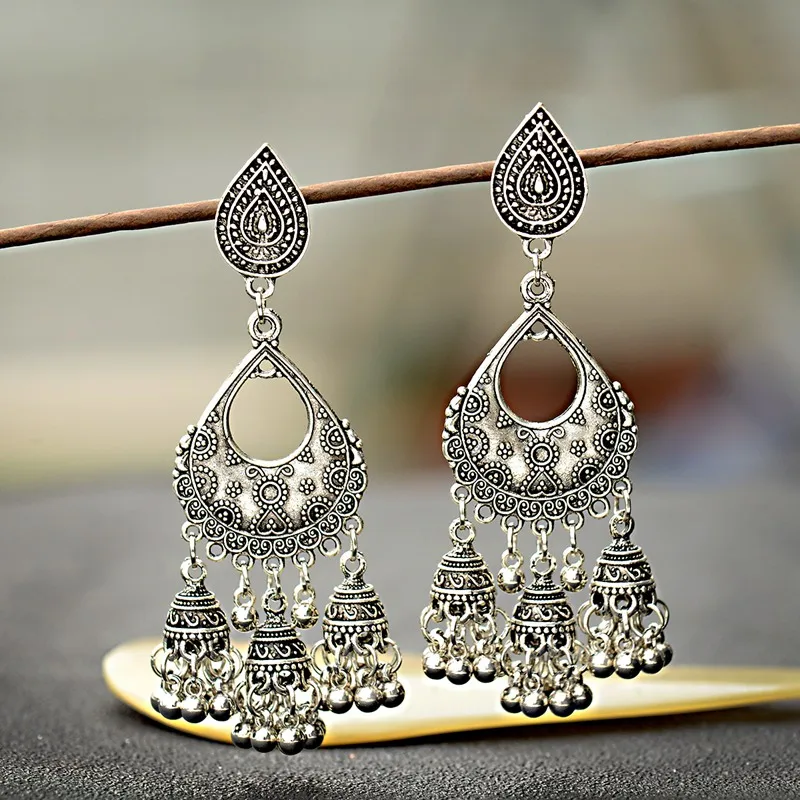 

TopHanqi Indian Gypsy Jewelry Sliver Metal Geometric Dangle Earring Femmes Boho Ethnic Big Bells Tassel Drop Earrings For Women