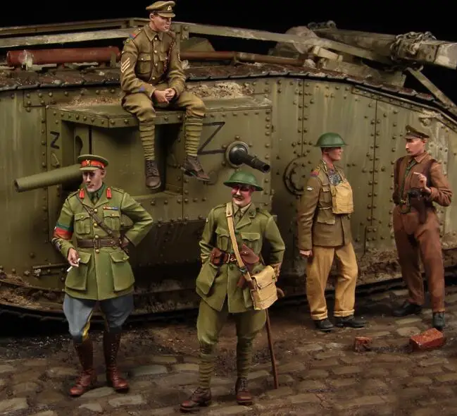 

1/35 Resin Figure WWI British Tank Soldier 5pcs/set (no include tank) Model Kits