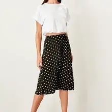 Trendyol черная трикотажная юбка в горошек TWOSS19ET0112