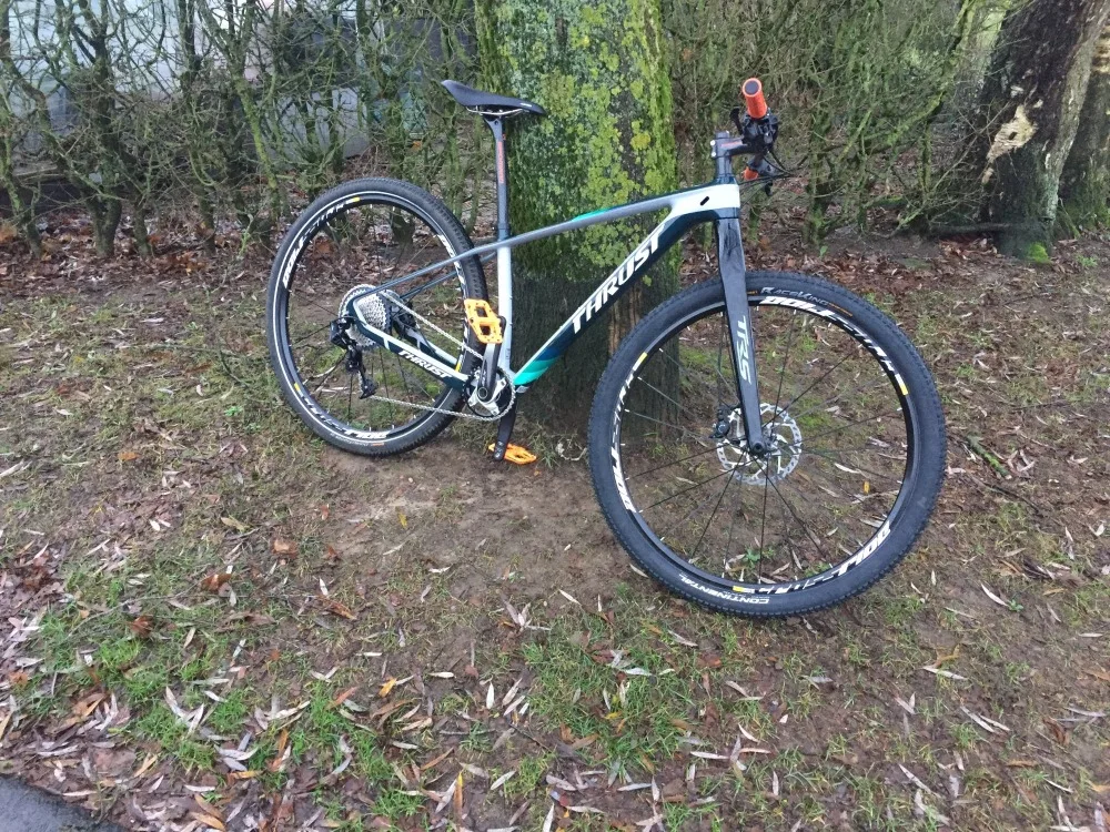 thrust carbon frame