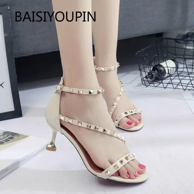 

Summer New Fashion Sexy Pumps Sandals Women Shoes With Rivets Open Toe PU Leather 6.5cm Thic High Heels Party Female Shoes