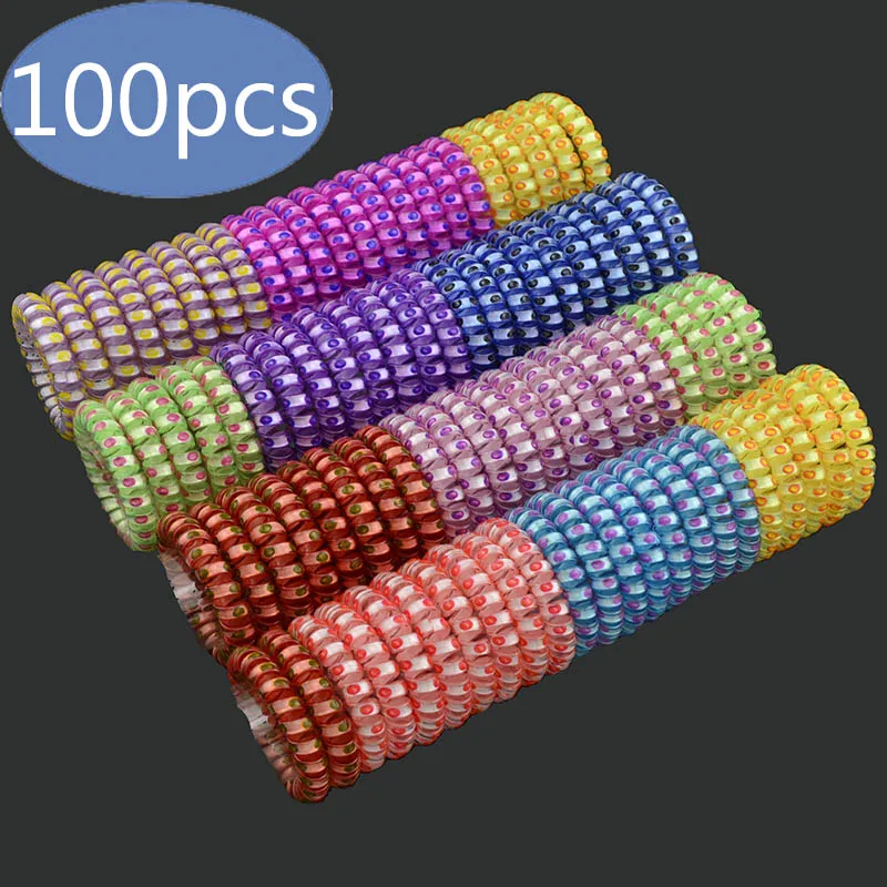 VERVAE 100 шт. Размеры 5,5 см Разноцветные точка резинкой Traceless проволоки шнур резинка для волос держатели упругой точка печати кольцо волос - Цвет: Многоцветный