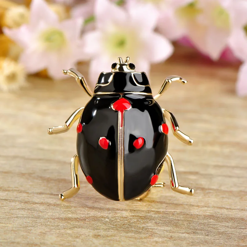 Blucome Fashion Ladybug Brooches Black Enamel Gold-color Insect Brooch Kids Lady Girls Men Jewelry Suit Collar Pins Corsage Clip