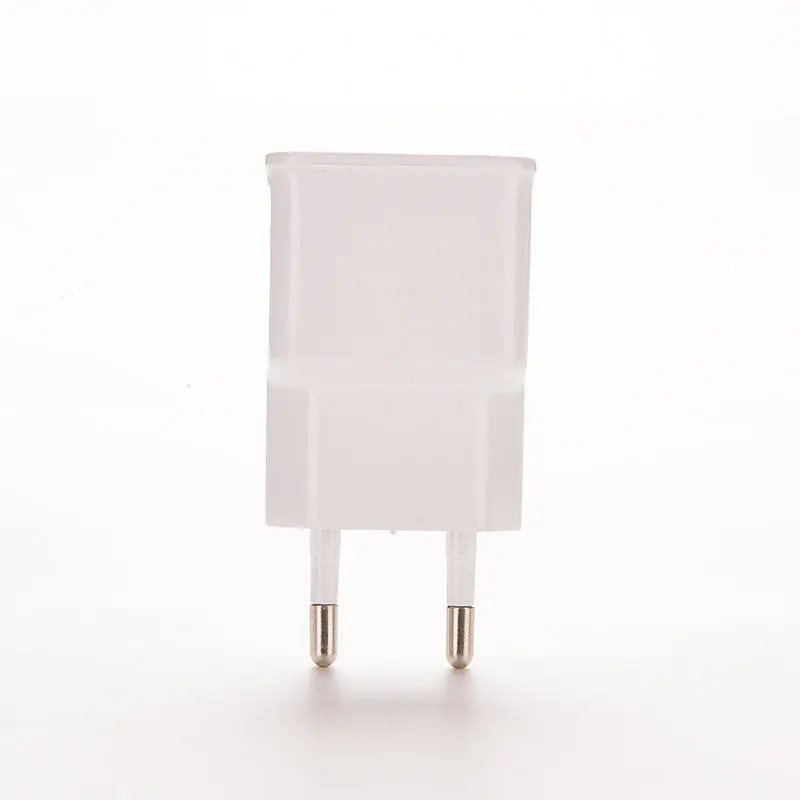 Настенное зарядное устройство для планшетов 5 В 2 А с европейской вилкой 3 USB порта