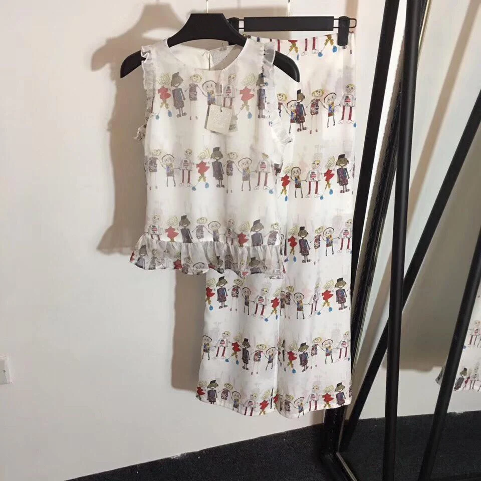 

2019 SS news cartoon printed women suit tank top and wide leg pants two pieces set