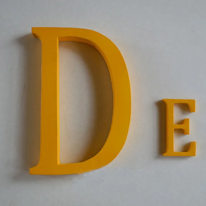 Красочные английские буквы домашнее украшение Стены ручной работы дождевик клеящиеся буквы натуральные деревянные буквы