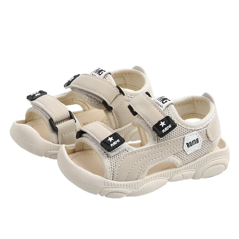 Summer new children's shoes boys soft bottom beach shoes boys shoes bulkhead anti-kick girls Anti-Slip sandals