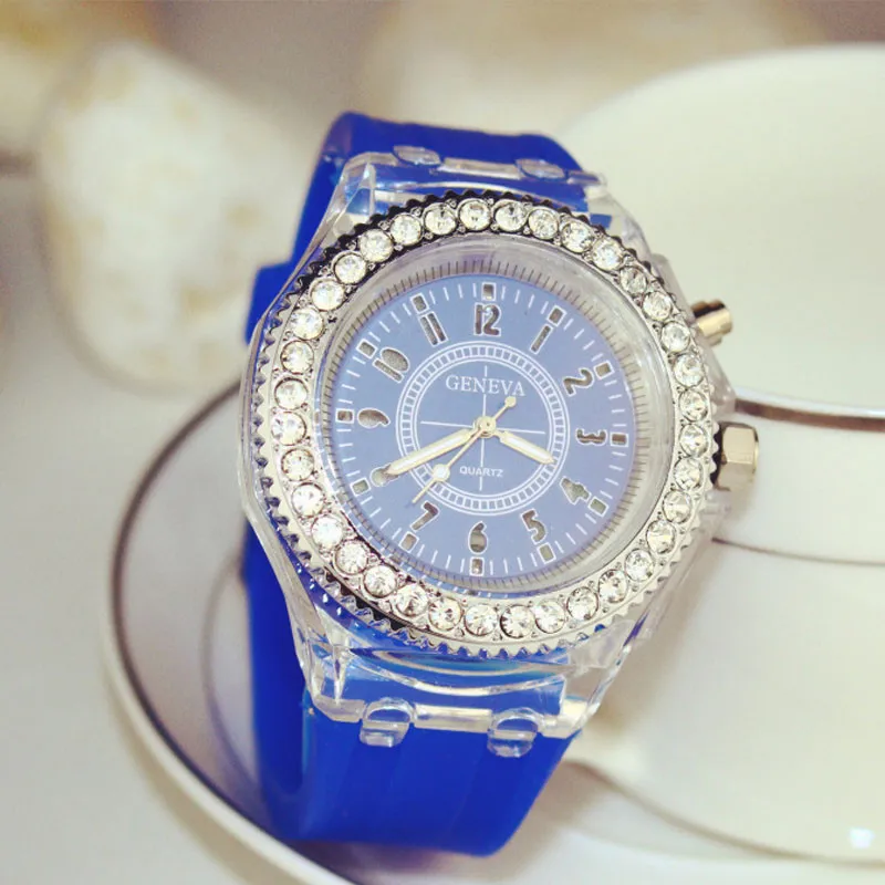 HTB1scGpeDTI8KJjSsphq6AFppXa5