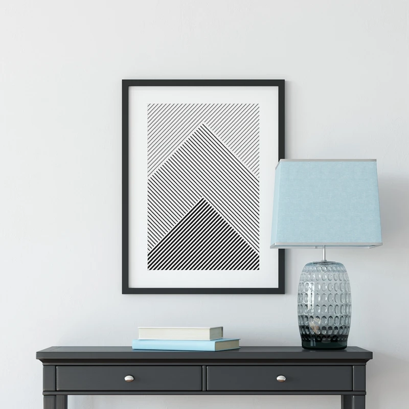 Black and White Stripes Prints Living Room Decor