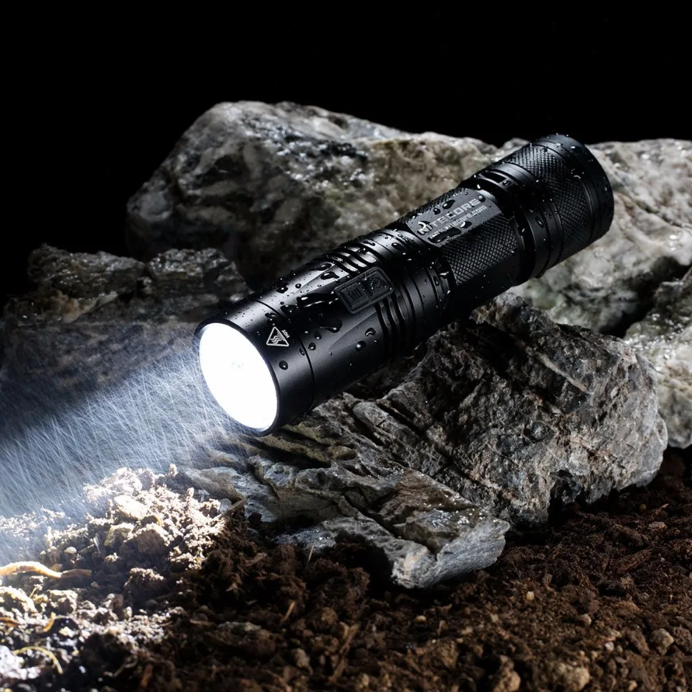 NITECORE R40 флэш-светильник 1000 люмен XP-L HI светодиодный белый светильник с перезаряжаемой батареей наружная поисковая ручная лампа