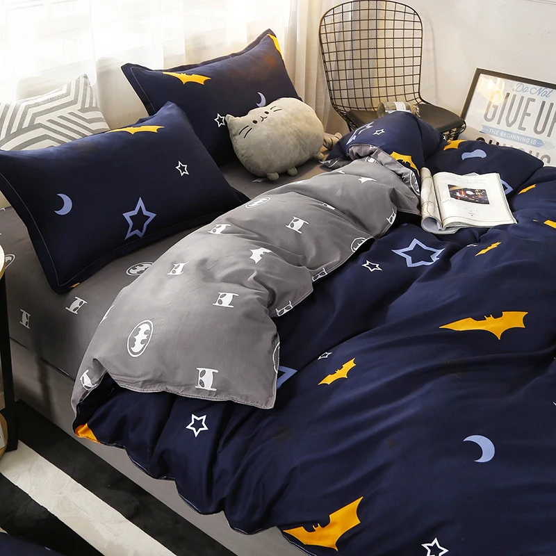 

4pcs/set Moon Star Bat Printing Family Set Sheet Bedding Set Bed Linings Duvet Cover Bed Sheet Pillowcases Cover Set