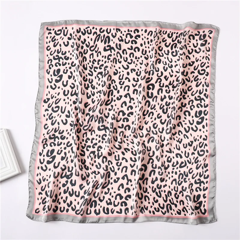 LaMaxPa 2018 Women New Fashion Square Silk Scarf Leopard Print Pattern High Soft Satin Scarf Elegant Hair Tie Band Neckerchief