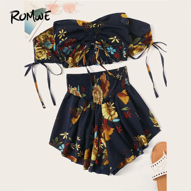 

ROMWE Boho Woman Floral Print Sets Off Shoulder Drawstring Blouse With Shorts Shirred Knot Detail Bandeau Tops Two Pieces Suits