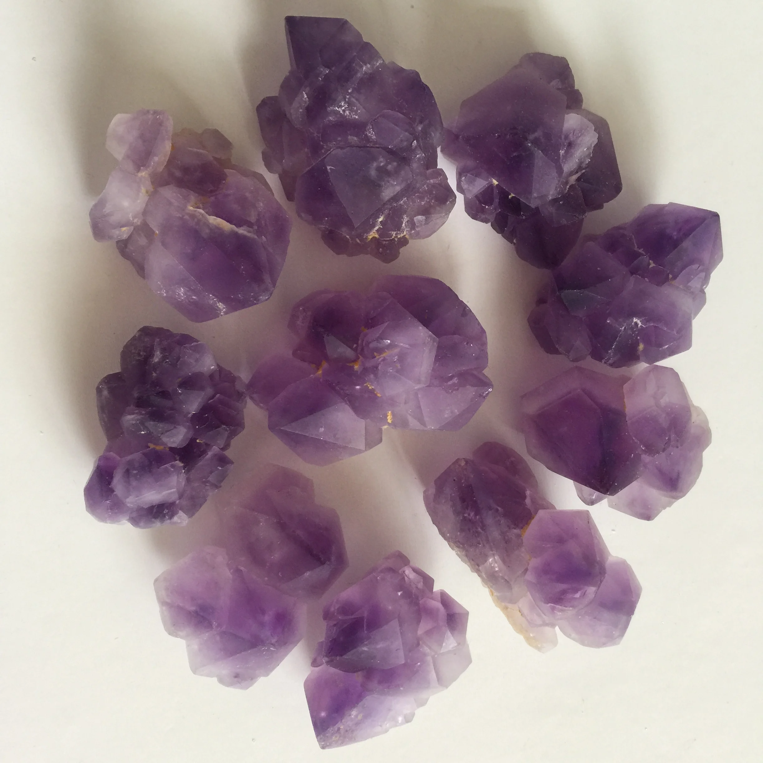 

10 Pieces a lots Natural Amethyst Crystal Minerals Stone Healing Crystal Specimen Decoration for Wholesale Price