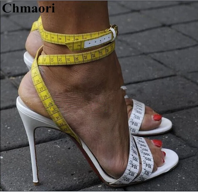 

The Latest Design 2018 Fashion Rulers Print Woman Ankle Strap Shoes Woman Peep Toe Gladiator Sandals Girls Thin High Heels Shoes