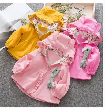 

Girl's fawn lace coat