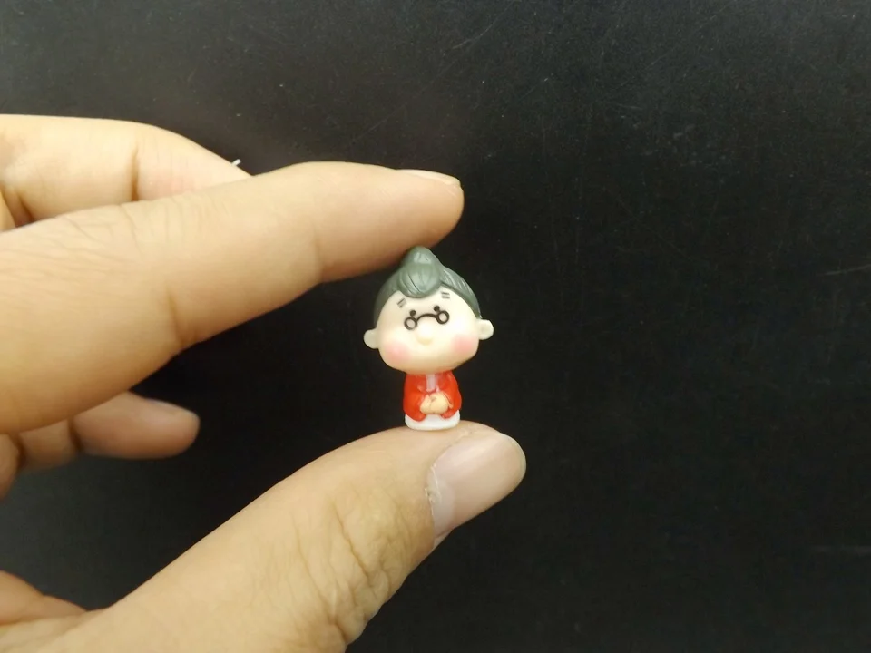 Tiny-F003Grandma (5)